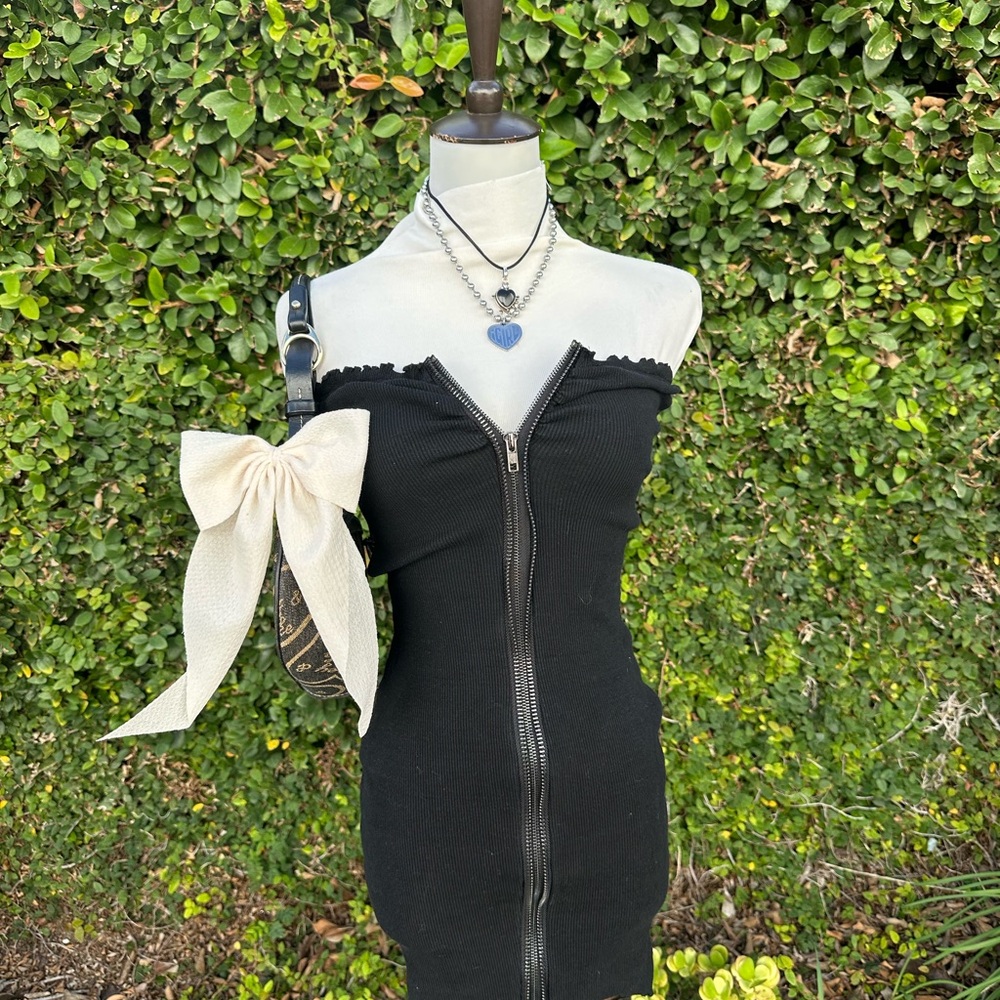 ✨Y2k mini black zipper dress